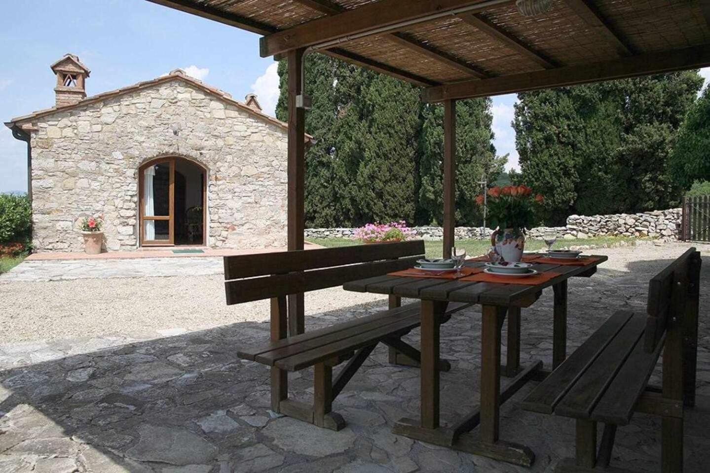 Agriturismo San Silvestro San Donato in Poggio Exterior photo