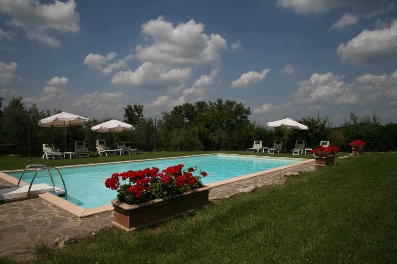 Agriturismo San Silvestro San Donato in Poggio Exterior photo